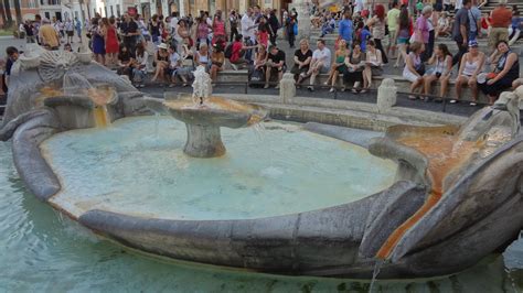 fountain at the Spanish Steps, Rome, Italy | Favorite places, Rome, Italy