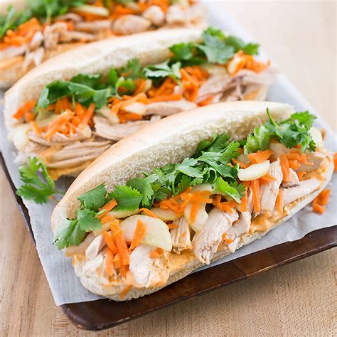 Chicken Banh Mi