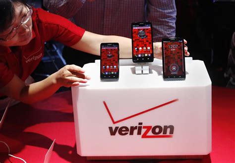 Verizon debuts brand new Droid smartphone lineup: Droid Ultra, Droid Maxx, Droid Mini