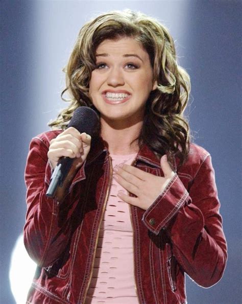 ≡ Kelly Clarkson, Her Changes and Transformations Throughout the Years 》 Her Beauty