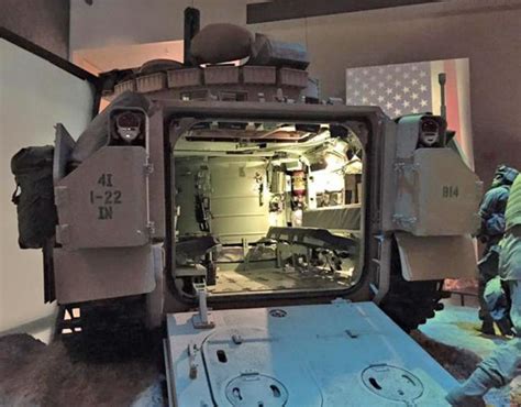 Bradley Fighting Vehicle Interior Pictures | Brokeasshome.com