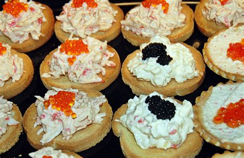 CANAPÉS CAVIAR | lidiacusac