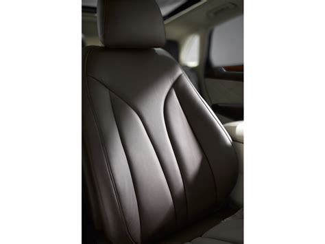 2017 Lincoln MKC: 103 Interior Photos | U.S. News