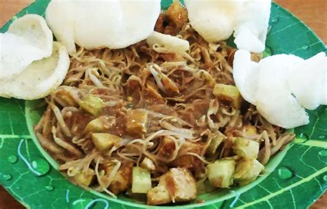 Gado-gado | Traditional Salad From Jakarta, Indonesia | TasteAtlas