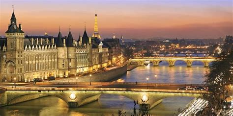 12 Most Stunning Bridges You Should See in Paris - Discover Walks Paris