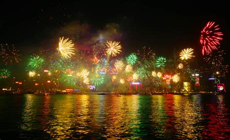 Chinese New Year Fireworks - Best Chinese New Year Celebrations Around The World / The 20 ...