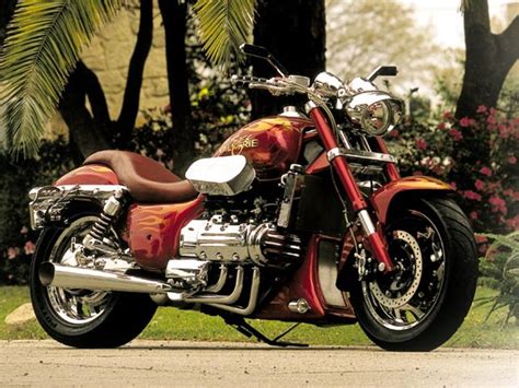 Custom Honda Valkyrie Motorcycles: 6-cylinder Showdown | Honda valkyrie, Honda cruiser, Honda cbx