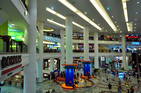 Berjaya Times Square - Shopping Mall in Kuala Lumpur - Thousand Wonders