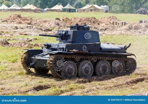 WW2 German Panzer 38 (t) Light Tank Stock Image - Image of camouflage, spring: 34479419