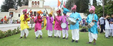 Culture of Haryana - Dress, Food, Traditions of Haryana - Holidify