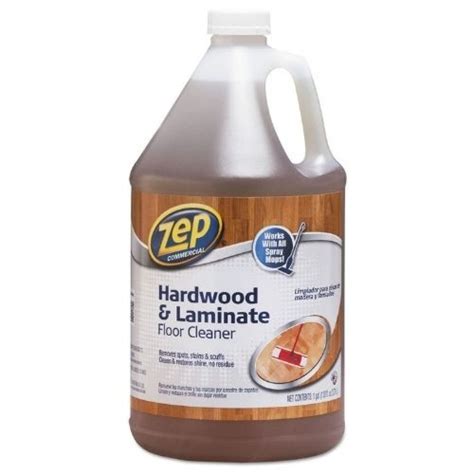 9 Best Hardwood Floor Cleaners | Get Shiny Floor Every Time!