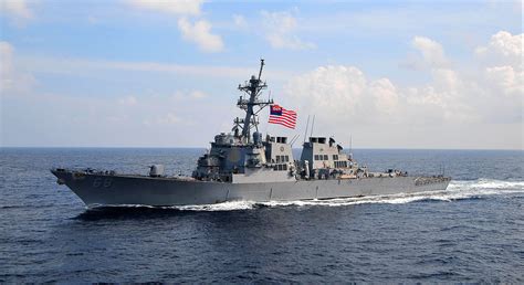 File:US Navy 090213-N-4774B-028 The guided-missile destroyer USS The ...