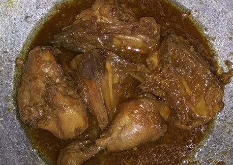 Resep Semur ayam bumbu simple oleh Euis Amin - Cookpad