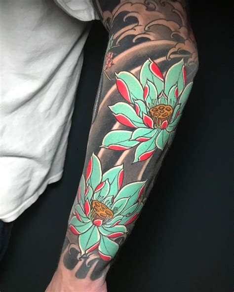 Japanese flower tattoo ideas and their meanings