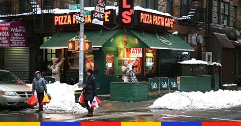 In New York, the famous 1 dollar pizza slice is a thing of the past ...