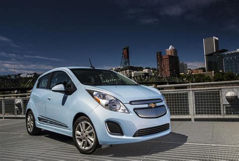 Chevrolet Spark EV Photos and Specs. Photo: Spark EV Chevrolet spec and 21 perfect photos of ...