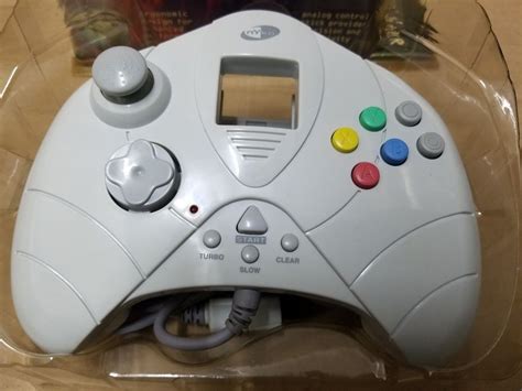 Sega Dreamcast controller, Video Gaming, Gaming Accessories, Controllers on Carousell