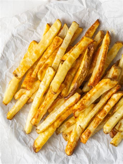 Crispy Baked French Fries [EASY Oven Baked French Fries]