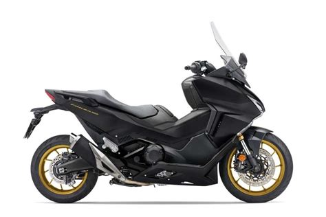 Honda per Forza 750 e X-ADV 2024: nuove colorazioni in arrivo - Mondo Moto - AutoMoto