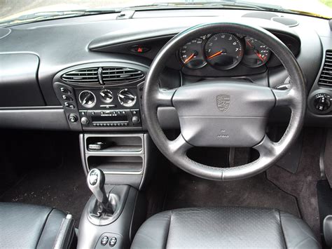 Porsche Boxster 2000 Interior