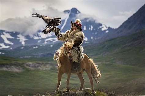 Mongolia's lost secrets in pictures: the golden eagle hunters - Lonely ...