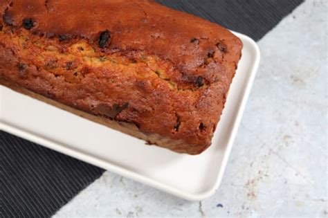 Easy Mincemeat Loaf Cake Recipe - What the Redhead said