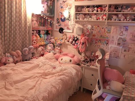 콩주 on Twitter in 2021 | Room design bedroom, Kawaii room, Otaku room