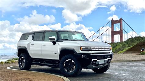 Review: 2024 GMC Hummer EV SUV shows off what can be