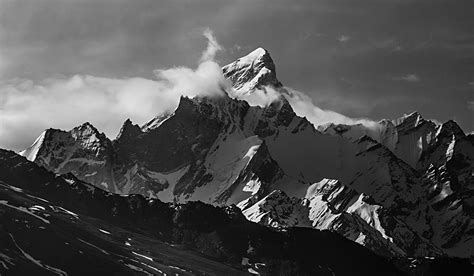 Glaciers and Starry Nights - Landscape Photography in Zanskar Himalayas - Darter Photography