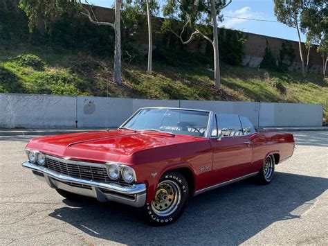 1965 Chevrolet IMPALA CONVERTIBLE | Vintage Car Collector