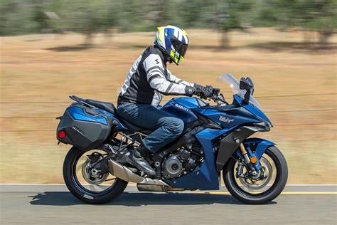 2022 Suzuki GSX-S1000GT | Road Test Review – Somarketing24