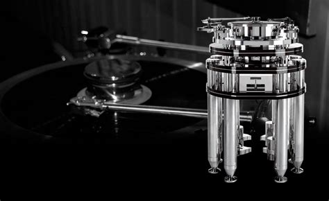 Transrotor Artus Turntable : r/MostBeautiful