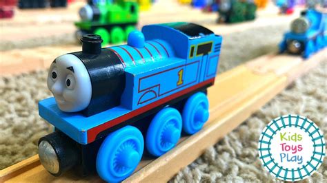 Learn the Names of Thomas and Friends Characters | Thomas Wooden Railway Collection - YouTube