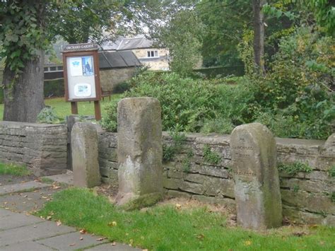 Old milestones © Chris Minto cc-by-sa/2.0 :: Geograph Britain and Ireland