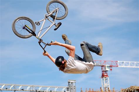 BMX 4ever: 360 tricks in bmx