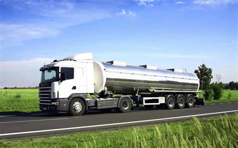 Tanker Trucking Salary - How Much Do Tanker Drivers Make?