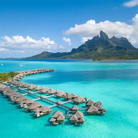 8 Best Overwater Bungalows in Bora Bora: Pros & Cons – Sand In My Suitcase