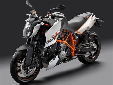 2012 KTM 990 Duke R Motorcycle review, specifications, wallpapers