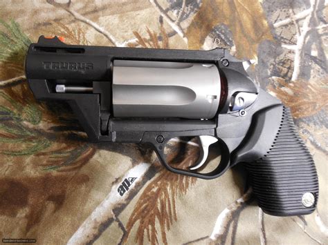 TAURUS JUDGE PUBLIC DEFENDER, 45 L.C. / 410 SHOTGUN, 2.5" BARREL ...