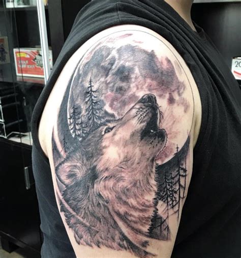 Howling Wolf Tattoo done by PizzaWulf at TattooLab in Culver City : r/tattoos