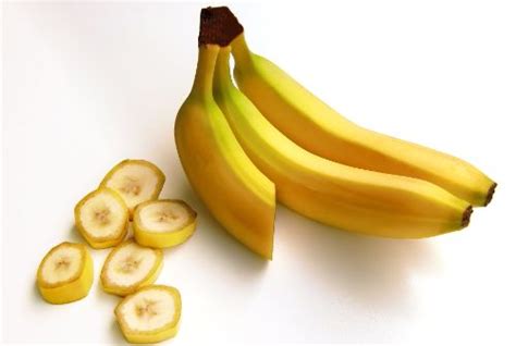 10 Different Types of Bananas - Edible® Blog