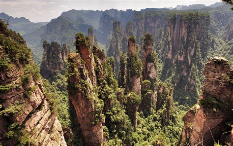 Zhangjiajie National Forest Park (China) Wallpapers Images Photos ...