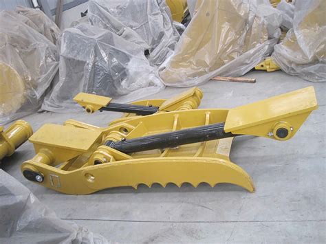 Low Price Excavator Spare Parts Kubota Hydraulic Thumb For Sale - Buy ...