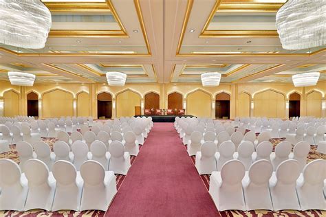 The Ritz-Carlton, Dubai Hotel – JBR Beach, Dubai, UAE – Louloua Ballroom Theatre Setuo – TRAVOH