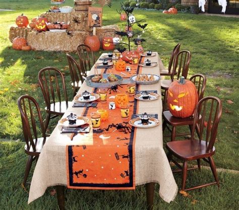 11 Awesome Outdoor Halloween Party Ideas - Awesome 11