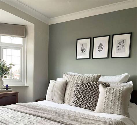 Grey Green Bedrooms, Green Master Bedroom, Green Bedroom Walls, Sage ...