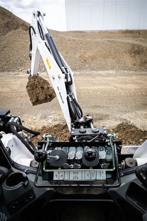 Bobcat adds versatility to backhoe attachment