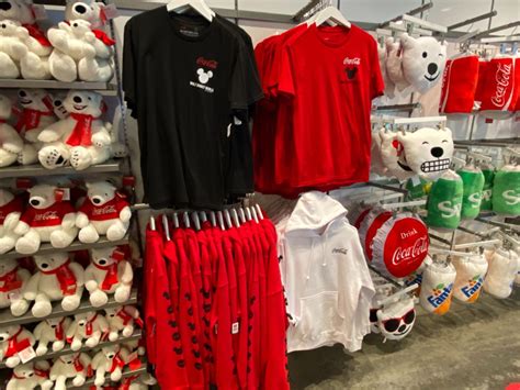 PHOTOS: New Coca-Cola x Walt Disney World Resort Apparel Collection ...