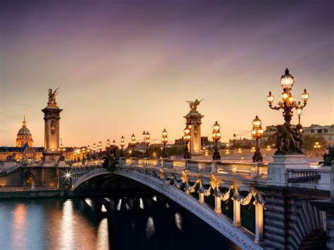 Le-Pont-Alexandre-III-Pont-Paris