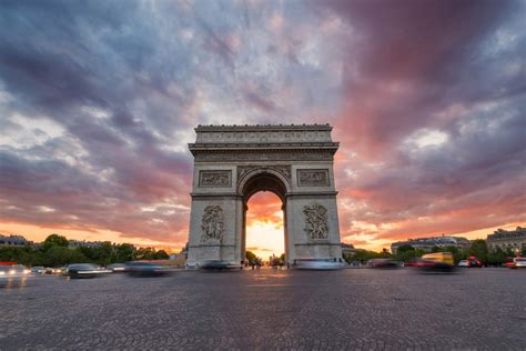 40+ COOL Facts About Famous Landmarks in Europe